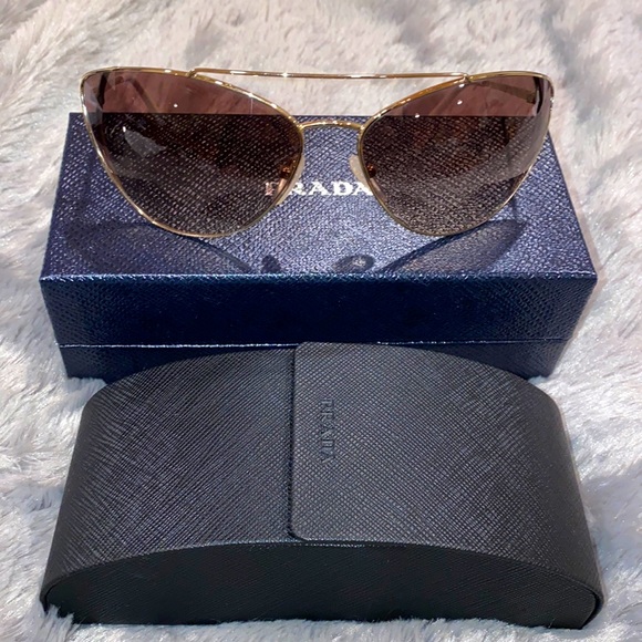 Prada Accessories - Prada Cat Eye Sunglasses - preloved